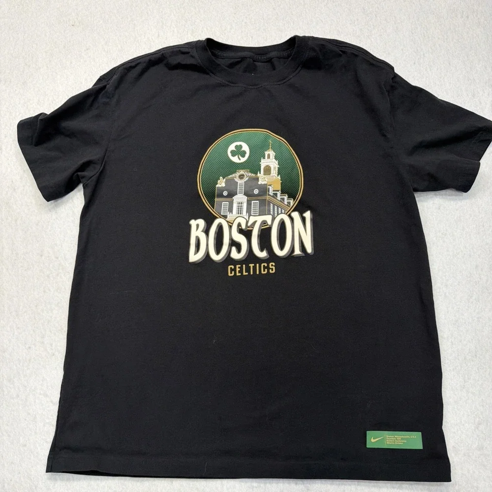 Nike Boston Celtics‎ T-Shirt Black Men's Medium NBA 100% Cotton EUC